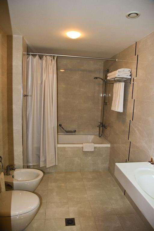 Fieri Hotel Fier Quarto foto